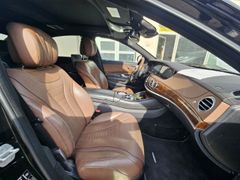 Fahrzeugabbildung S 350 BlueTEC d L HUD Luftfederung AD El. Fondsi