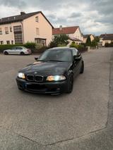 BMW 330i Limousine - BMW 330 aus 2001: 330i