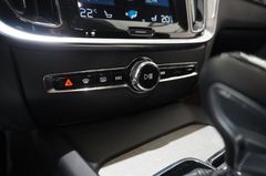 Fahrzeugabbildung Volvo V60 D3 Inscription LED/NAVI/LEDER/SHZ/PDC+360°