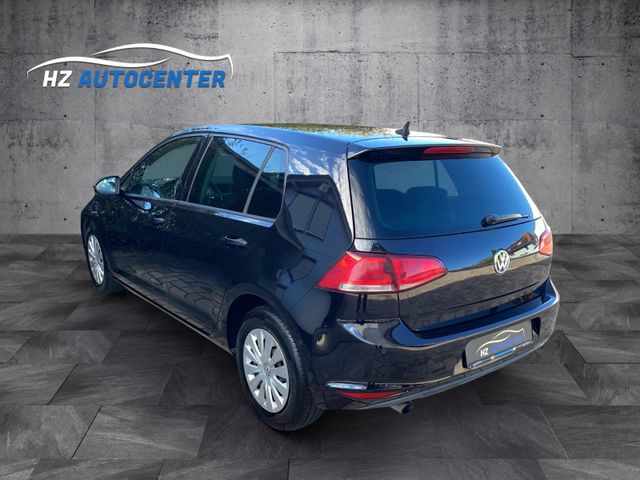 Volkswagen Golf VII Lim. 1.6 TDI DSG*NAVI*PARKPILOT*SHZ*