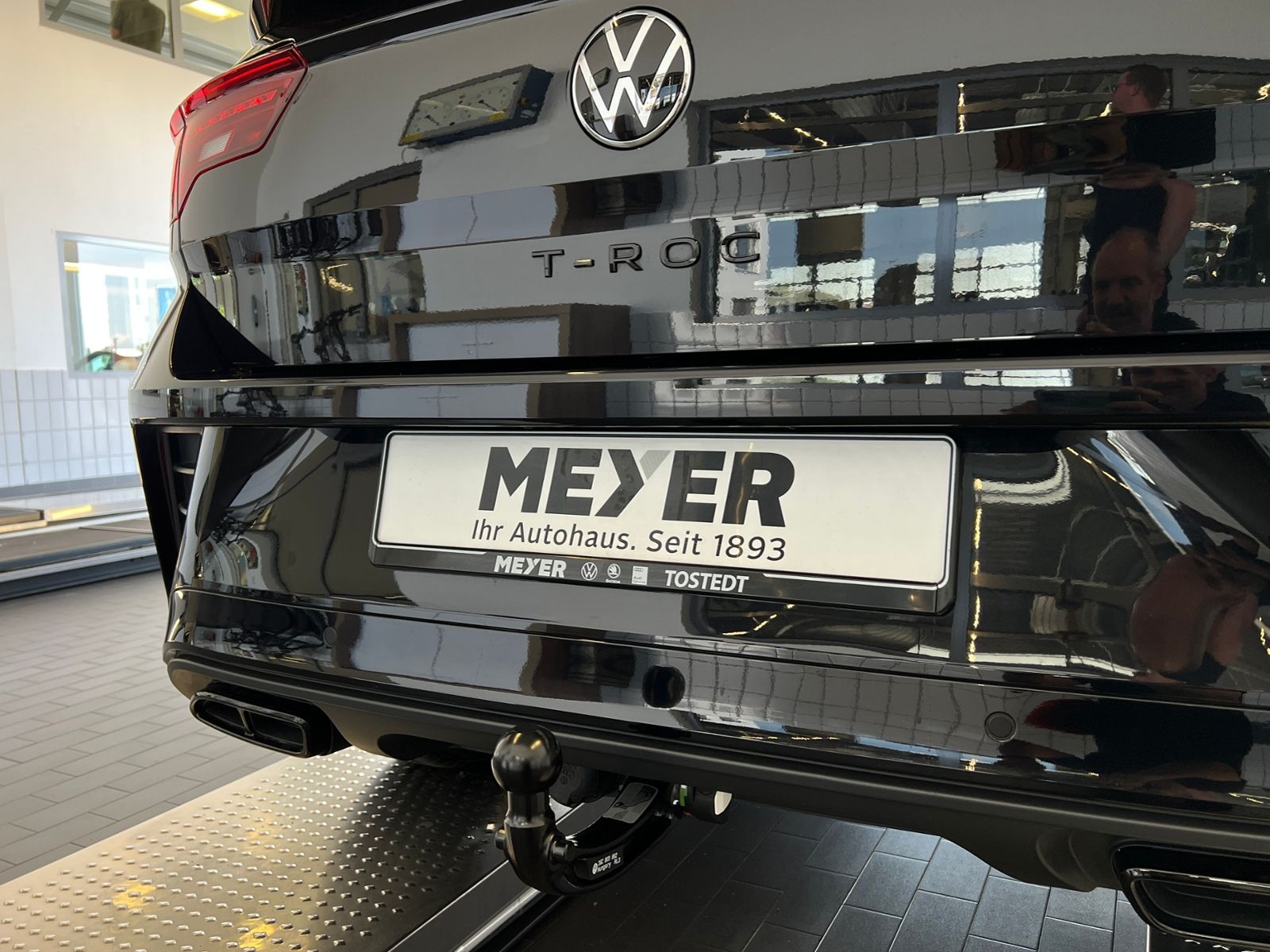 Fahrzeugabbildung Volkswagen T-Roc Cabriolet R-Line 1.5 TSI DSG *BlackStyle,A