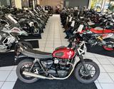 Triumph Street Twin 900 - TRIUMPH STREET TWIN