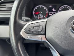 Fahrzeugabbildung Volkswagen T6.1 Transporter lang 2.0 TDI ACC+PDC+LED+STDHZG