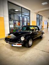 Alfa Romeo Spider 2000 Fastback - Alfa Romeo Spider: Fastback