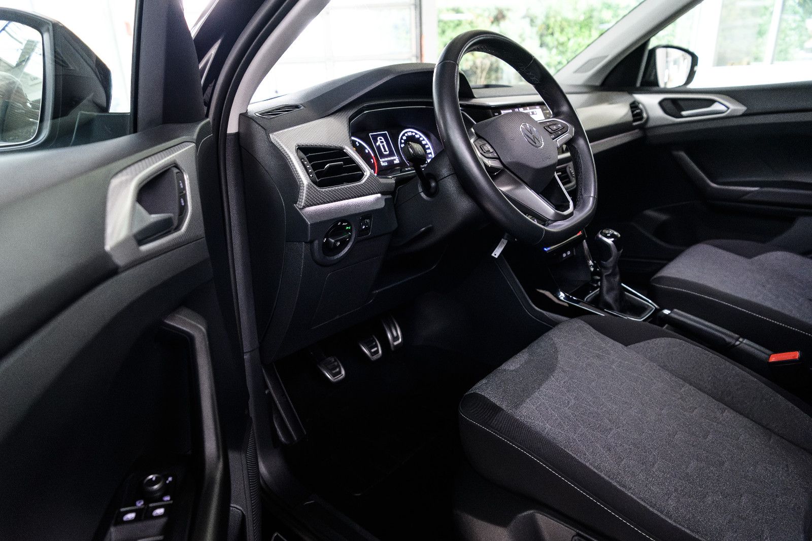 Fahrzeugabbildung Volkswagen T-Cross +SHZ +KAMERA +NAVI +ACC