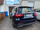Mercedes-Benz GLC 250 d 4MATIC Autom. -AMG Aust..STANDHEIZUNG  - blaue Mercedes-Benz GLC 250
