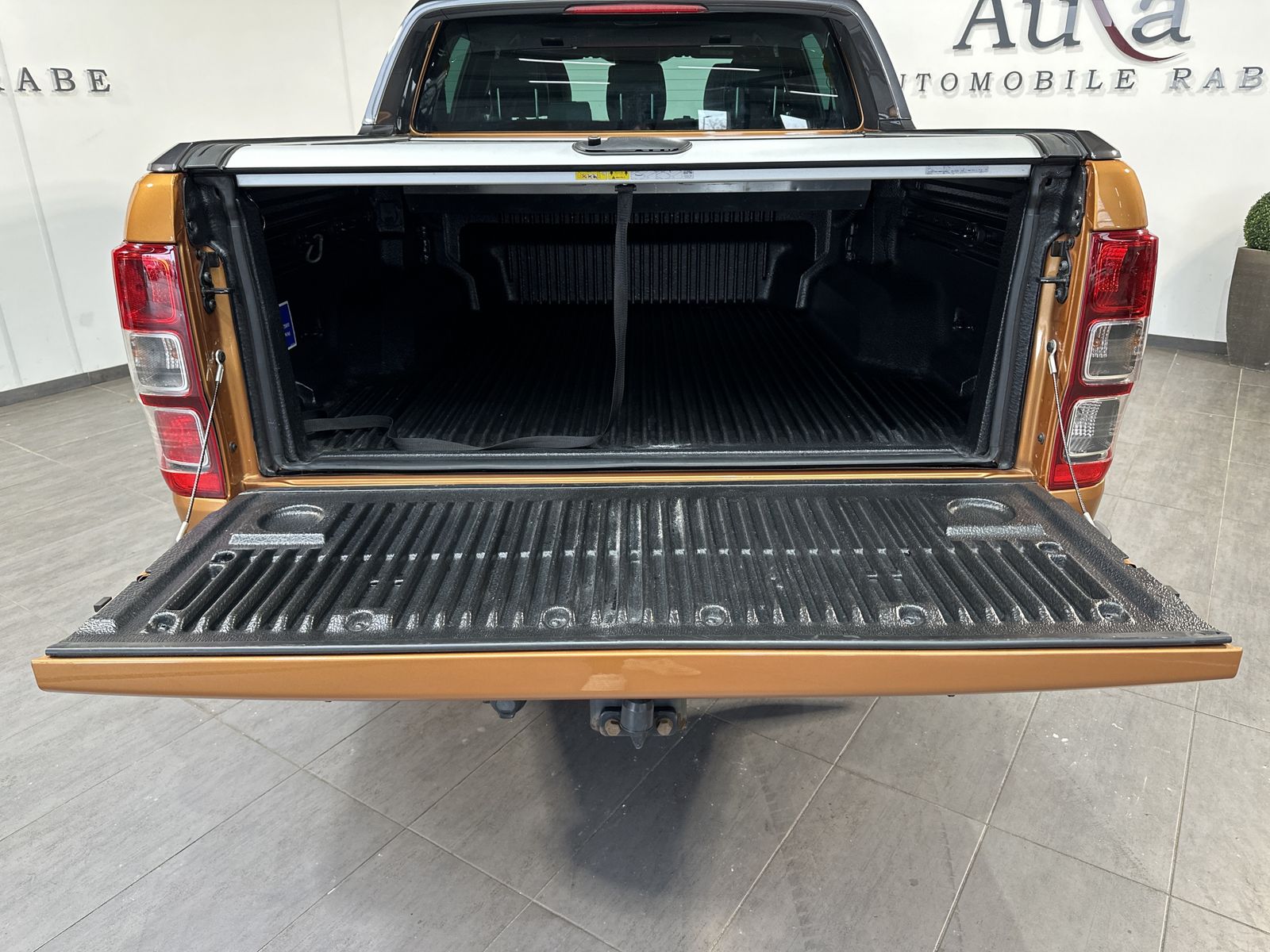 Fahrzeugabbildung Ford Ranger 2.0 EB Aut. Wildtrak 4x4 NAV+LED+AHK+KAM