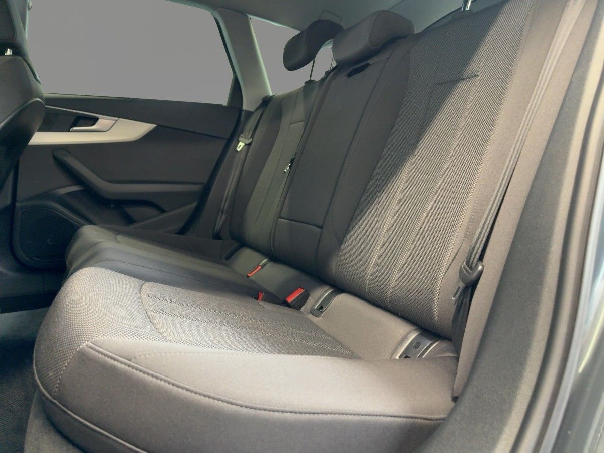 Audi A4 - Bild 9