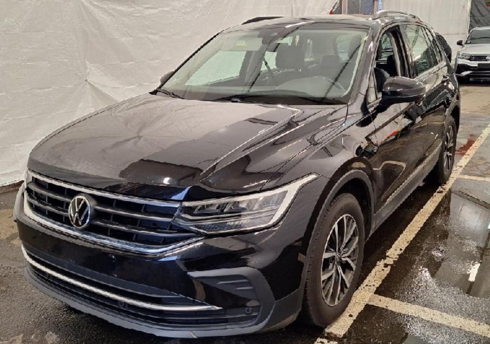 Volkswagen Tiguan 2.0 TDI DSG Life/Navi/LED/15700netto