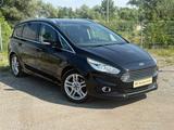 Ford S-Max Titanium2.0 TDCi*Automatik*7-Sit*AHK*210PS - Ford S-Max mit Diesel-Antrieb: Scheckheftgepflegt