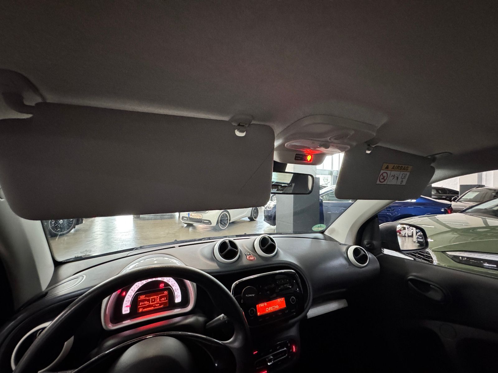 Fahrzeugabbildung Smart ForTwo Coupe 52 KW FACELIFT TEMPOMAT KLIMA SHZT