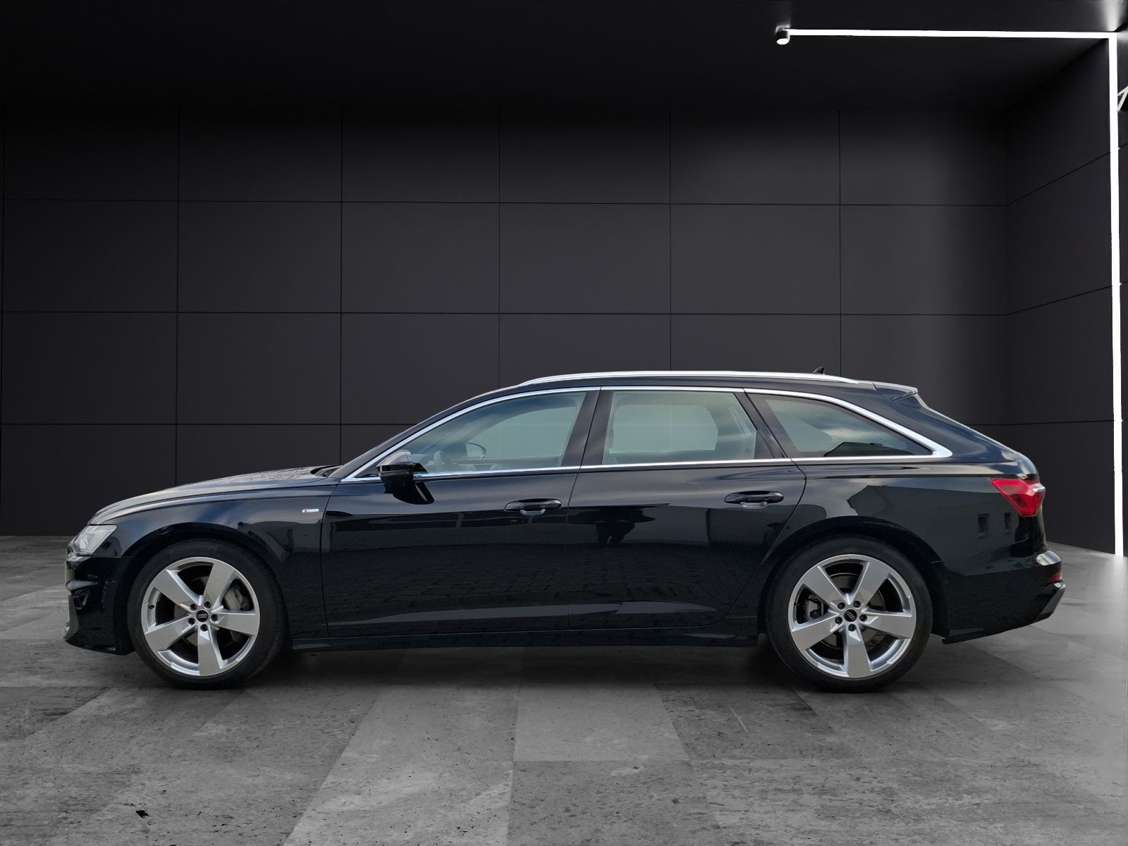 Fahrzeugabbildung Audi A6 Avant 50 TDI quattro S-line Matrix AHK Navi L