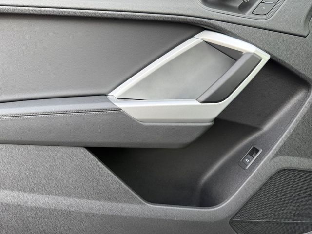 Q3 40 TFSI QUATTRO ADVANCED LED+AHK+KAMERA+