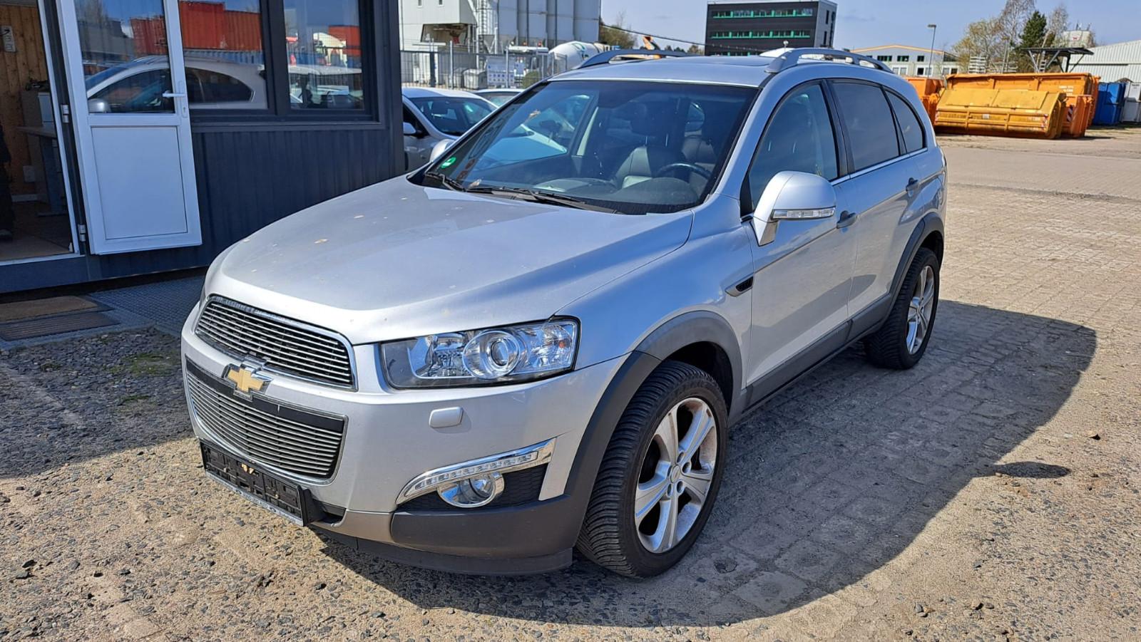Chevrolet Captiva 2.2 D LTZ 4WD*7Sitzer*Automatik*Leder*Xe