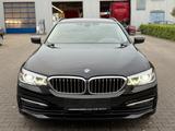 BMW 520 d Touring Auto.* Navi* Leder * AHK.* LED* - BMW 520 in Aachen