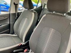 Fahrzeugabbildung Hyundai i10 1.0 Automatik Trend KLIMA PDC ALU ALLWETTER