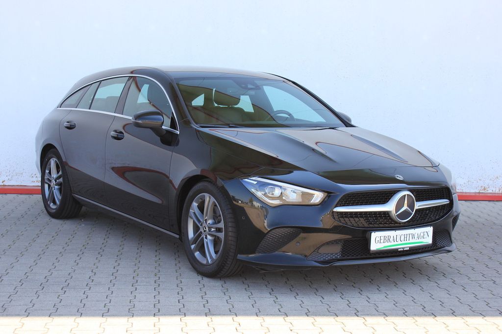 Mercedes-Benz CLA 180 Shooting Brake