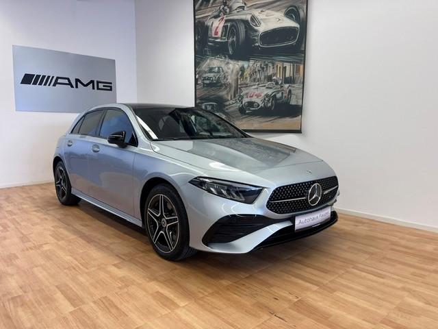Mercedes-Benz A 250e AMG-Line Panorama Distronic Keyless Go