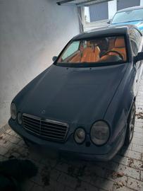 1998 Mercedes-BENZ CLK 照片 1