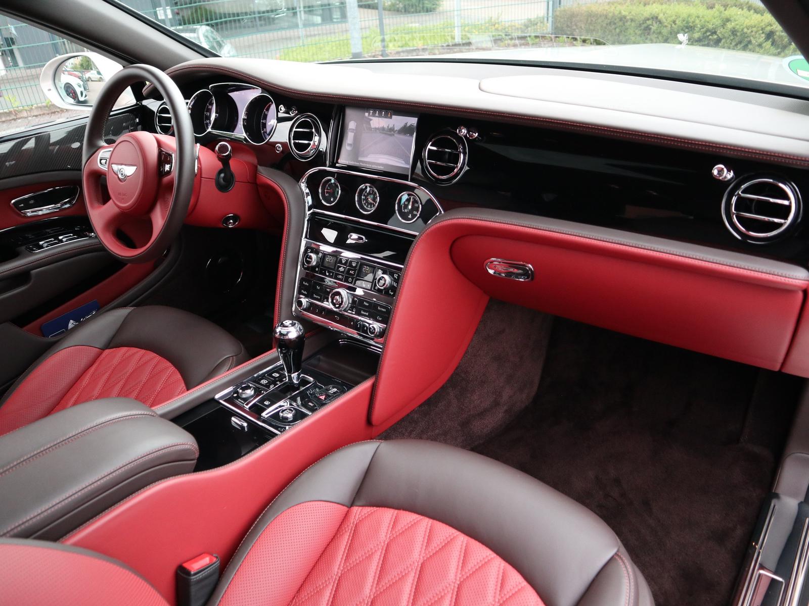 Car Image 26