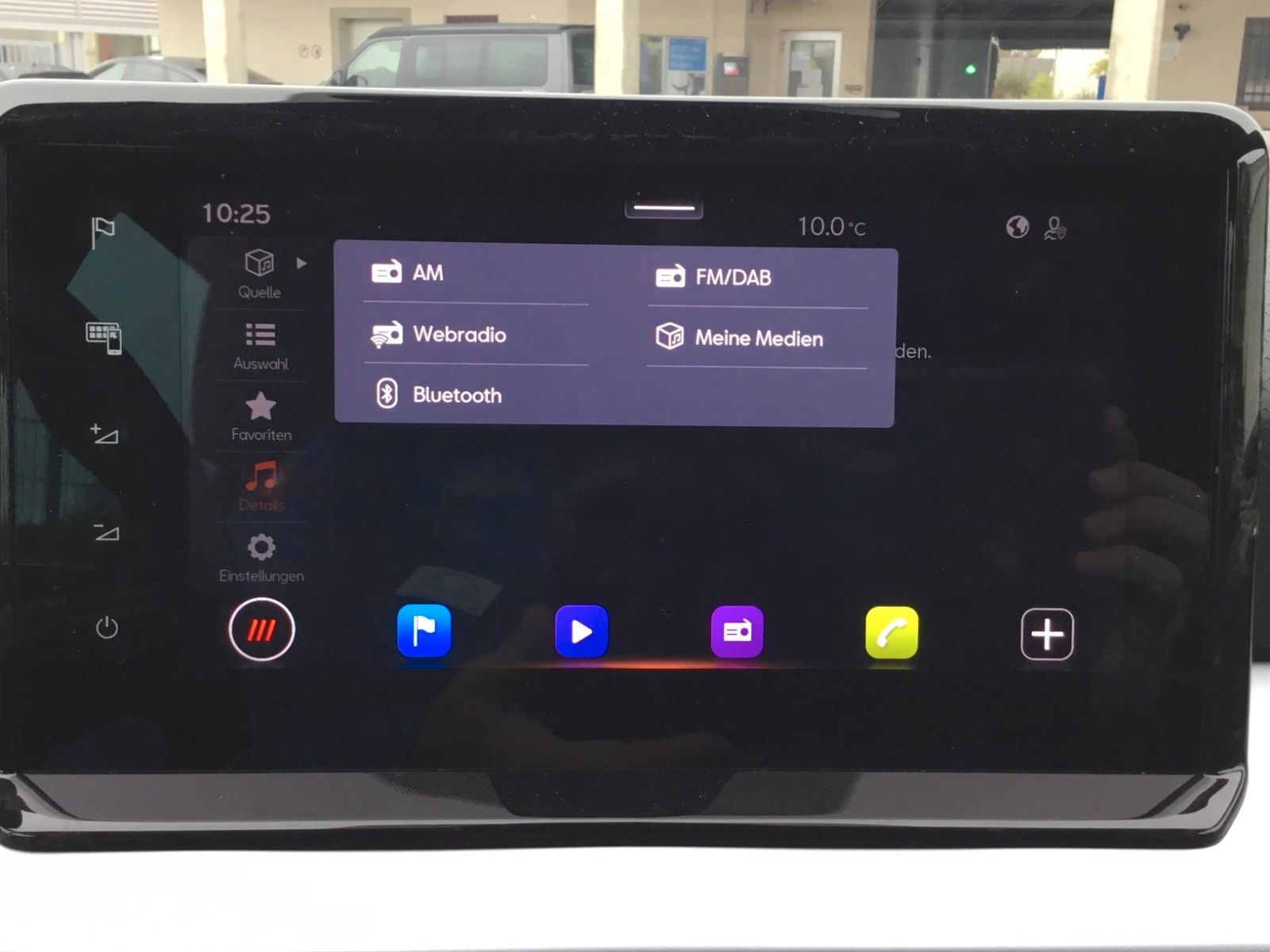 Fahrzeugabbildung SEAT Arona FR 1.5 TSI DSG+AHK+ACC+17"+Navi+Kamera