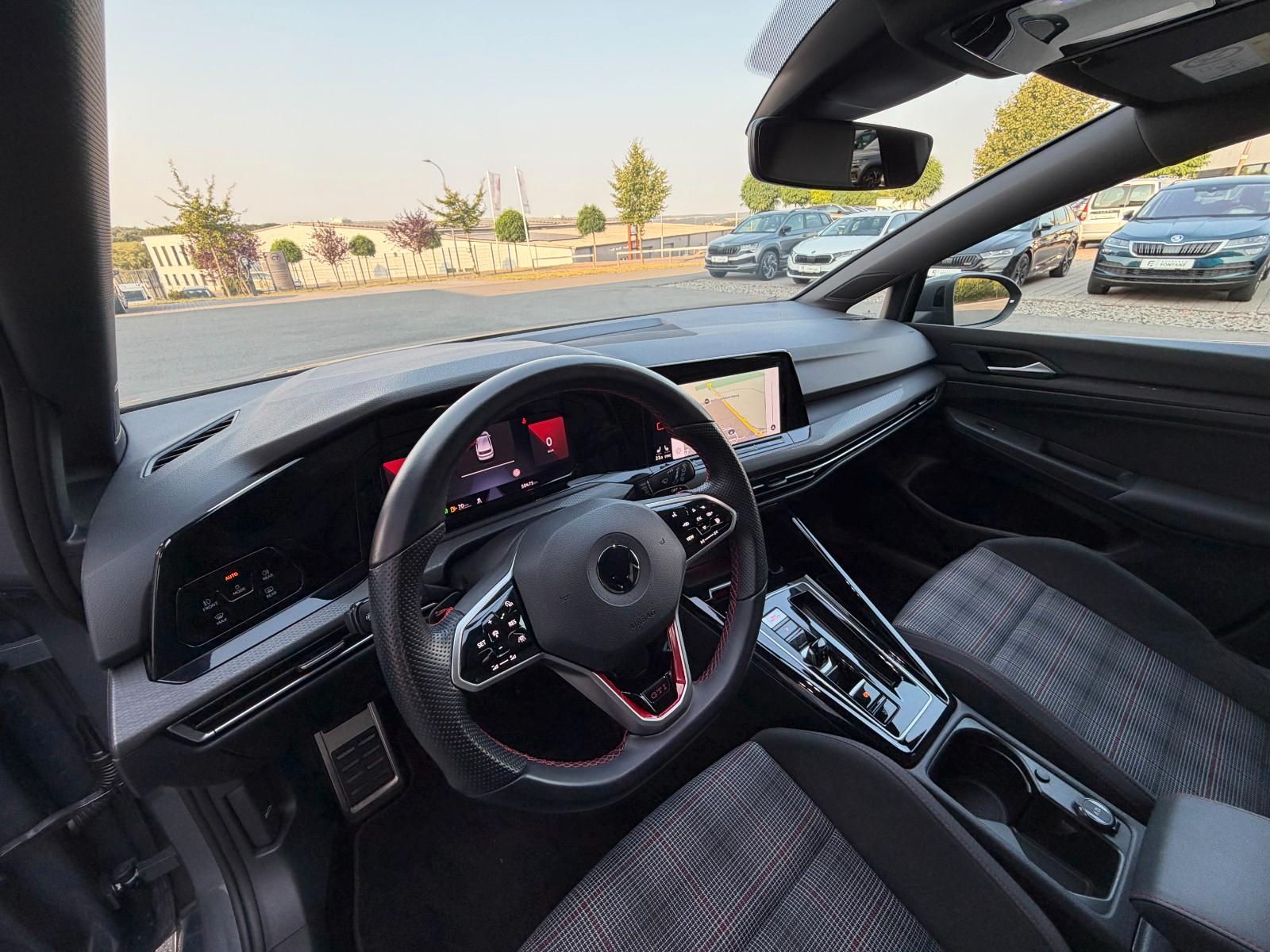Volkswagen Golf VIII DSG GTI IQ-Light Alcantara Virtual, миниатюра 11
