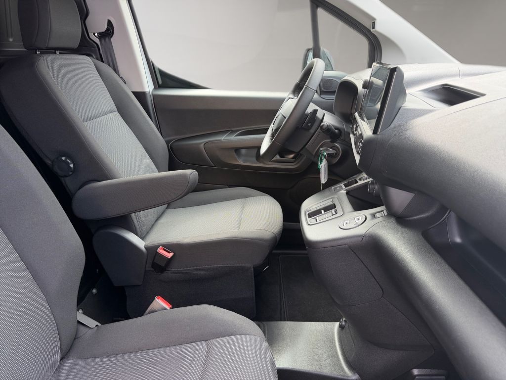Fahrzeugabbildung Citroën Berlingo 1.5 Diesel 130 XL EHZ EAT8