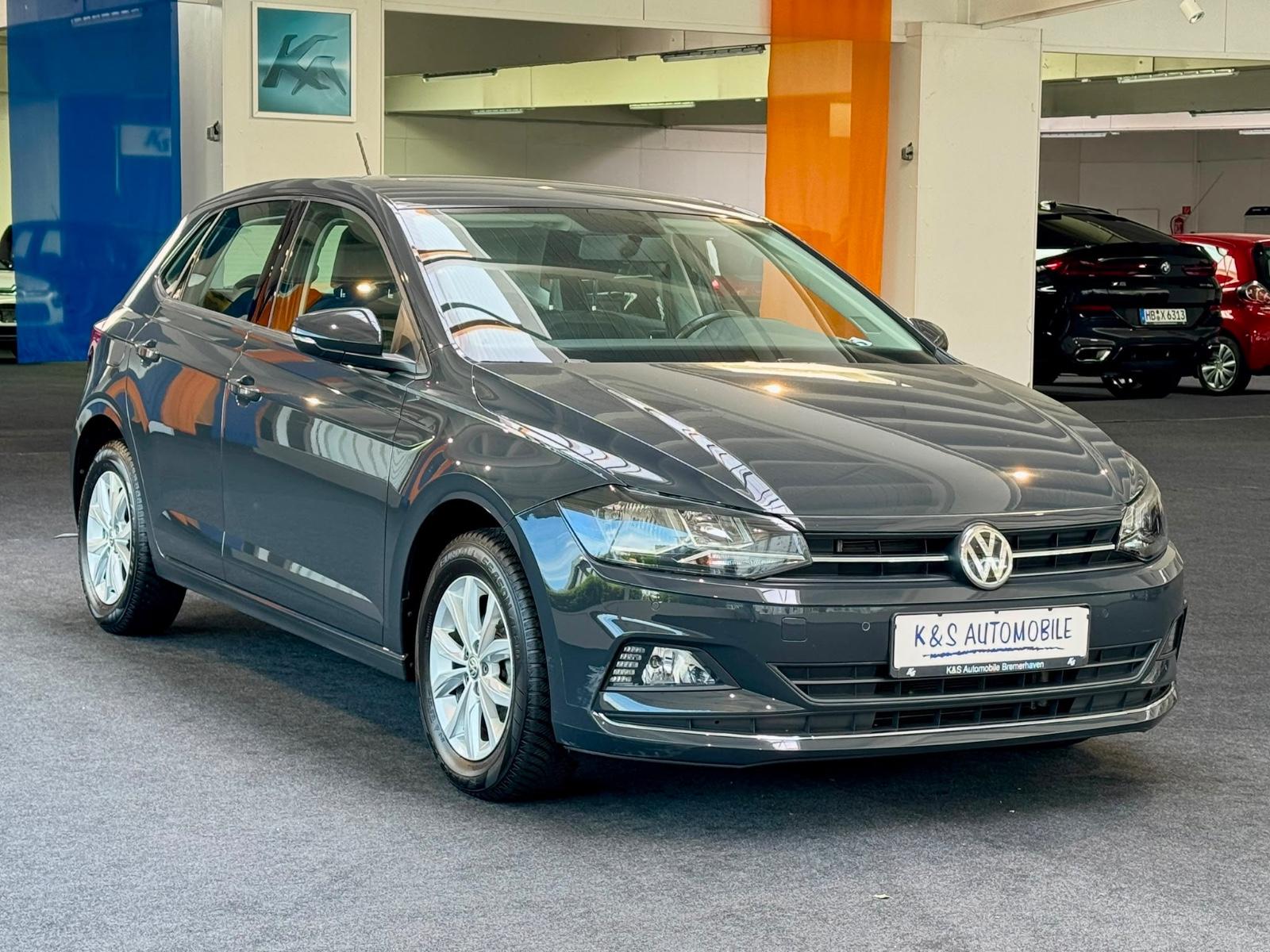 Volkswagen Polo VI Highline*95PS*DSG*CARPLAY*SITZH.*PDC*ALU