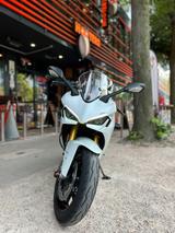 Ducati Supersport 950 S (Perlmuttweiß) - DUCATI 950 SUPERSPORT