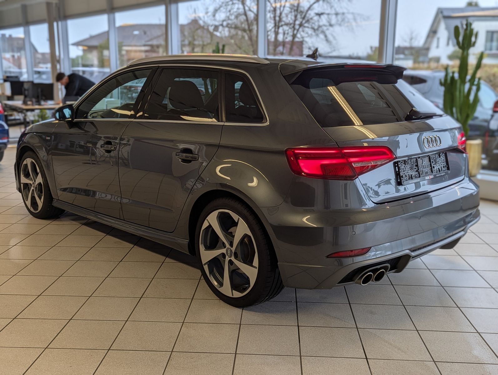 AUDI A3 1.5 TSI 3x S-Line Matrix-LED Bang & Olufsen - Image 7