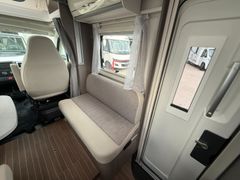 Etrusco T 7300 SB*TV+SAT*SOLAR*HUBBETT*