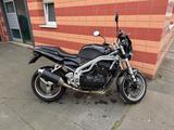Triumph Speed Triple Frühjahrspreis - TRIUMPH 2000