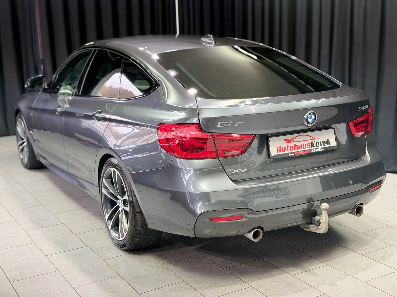 Fahrzeugabbildung BMW 340i GT xDrive M Sport|LEDER|NAVI|HEAD-UP|AHK|