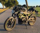 Kawasaki Z125 Pearl Storm Gray; TÜV neu; Top Zustand  - KAWASAKI 125