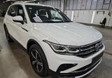 Volkswagen Tiguan 2.0 TDI SCR 4MOTION DSG Elegance / ACC - Volkswagen Tiguan mit Diesel-Antrieb: Vollleder, Beheizbares Lenkrad, Automatik