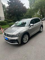 Volkswagen Tiguan 2.0 TDI  R Line SCR IQ.DRIVE IQ.DRIVE