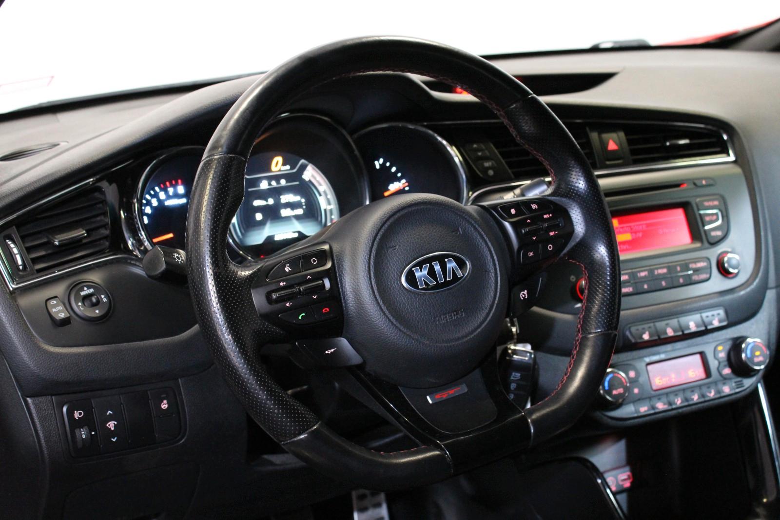 Kia pro cee'd cee'd / GT*204 PS*LED*Scheckheft*