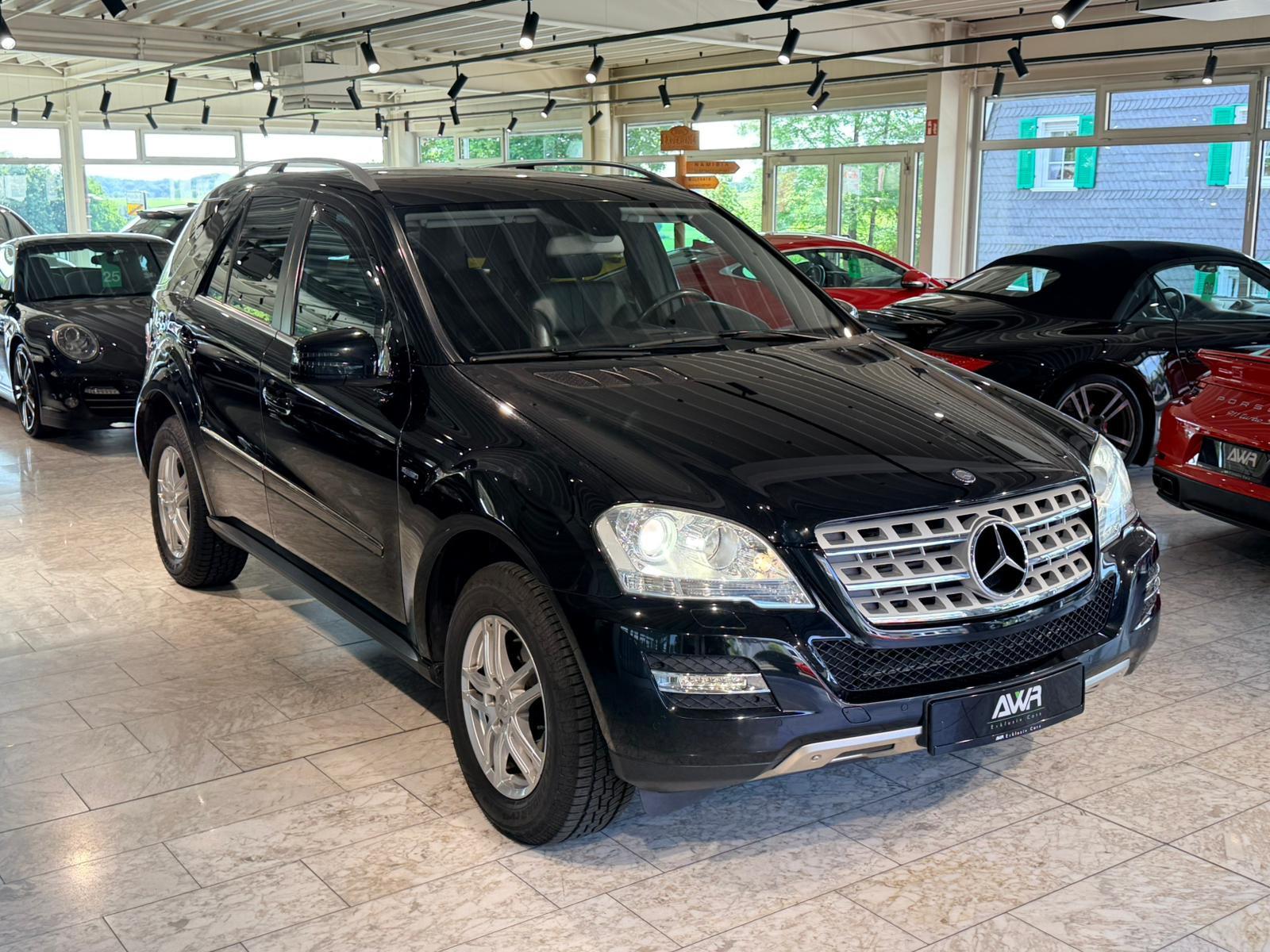 Mercedes-Benz ML 300 CDI 4Matic SPORTPAKET*NAVI*AHK*BI-XENON*
