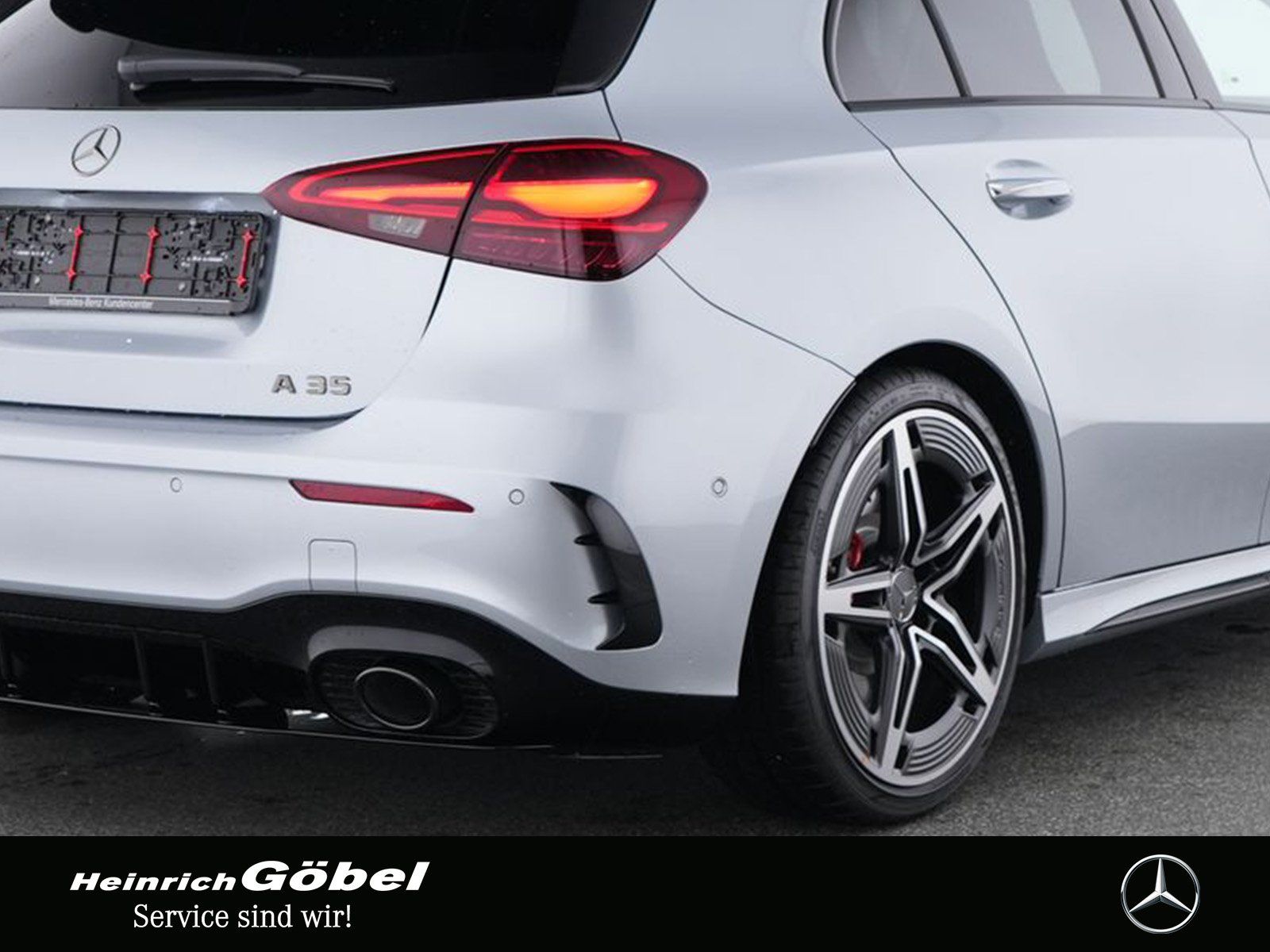 Fahrzeugabbildung Mercedes-Benz A 35 4M PERFORMANCE-SITZE+AERODYNAMIK.P+NIGHT-II