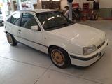 Opel Kadett 2.0 3 porte GSi - weiße Opel Kadett