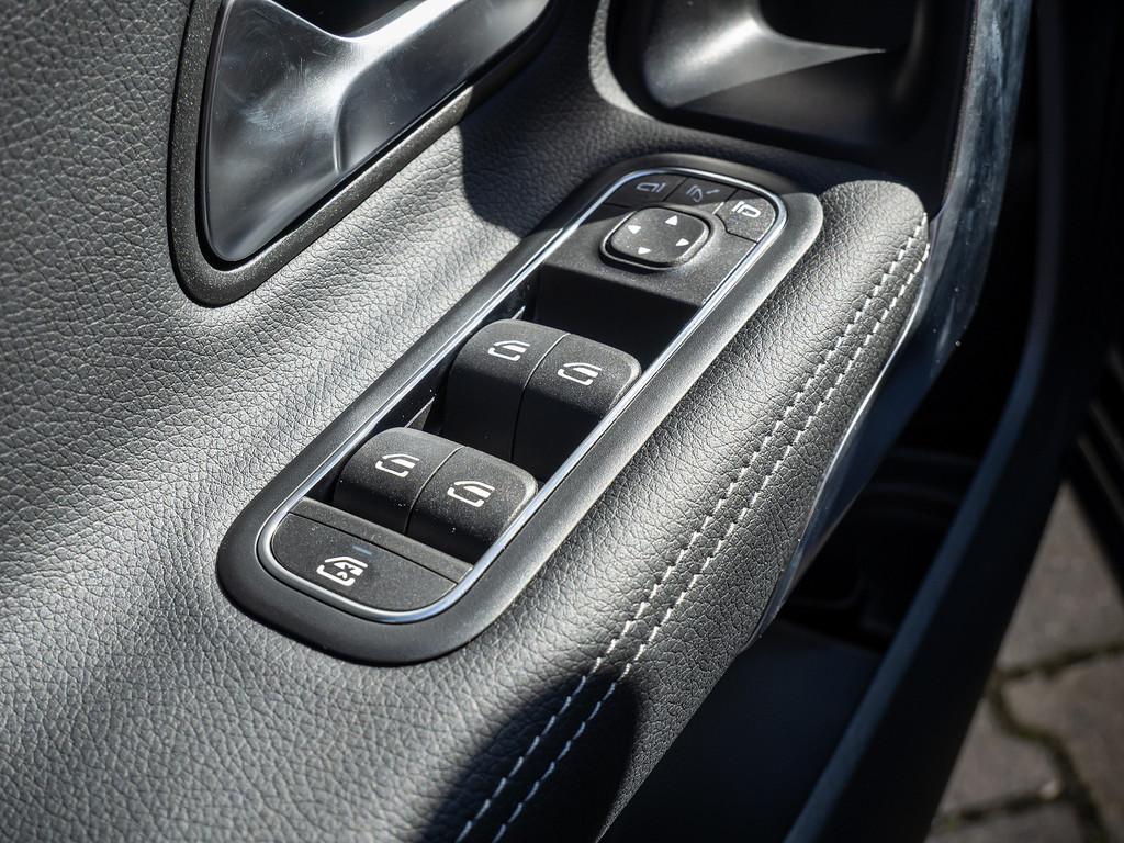 Mercedes-Benz A-Class Progressive Advanced Plus AHK Distr. LED N, миниатюра 19