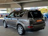 Mitsubishi Outlander XTRA 2WD 2Hand *AHK*SHZ*PDC*BXen*TEM* - Mitsubishi Gebrauchtwagen in Leipzig