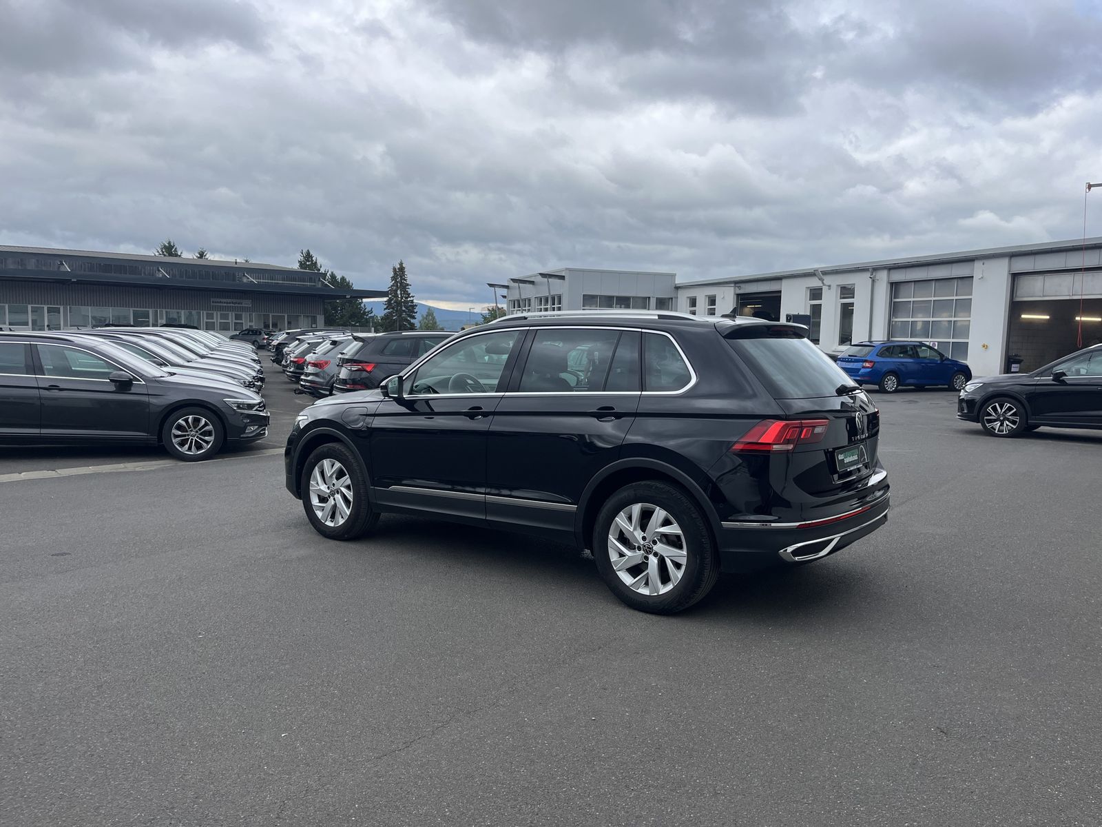 Volkswagen Tiguan 1.4 TSI e-Hybrid Elegance 156€ m.20% Anz. foto 11