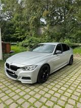 BMW Bmw F30 328i X-Drive M-Paket *Deutsches Auto* - BMW 328 aus 2013