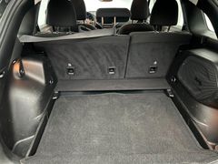 JEEP CHEROKEE / AHK / 4x4 / NUR 85.tKM / ALPINE / JEEP CHEROKEE / AHK / 4x4 / NUR 85.tKM / ALPINE /