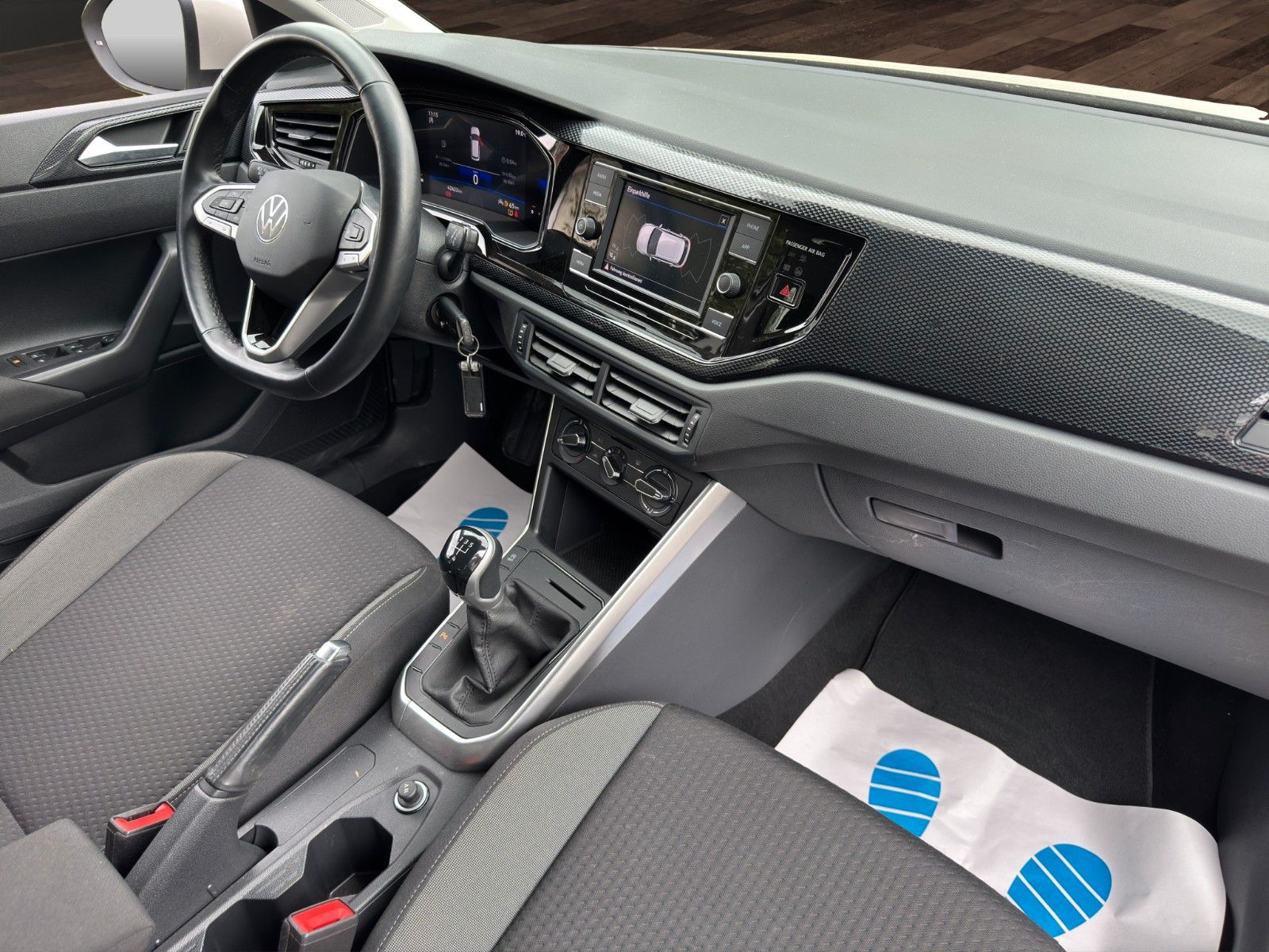 Fahrzeugabbildung Volkswagen Taigo Life Klima/1Hand/LM Felgen /Parktronik