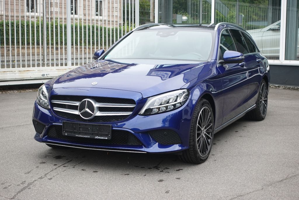 Image of Mercedes-Benz C 300