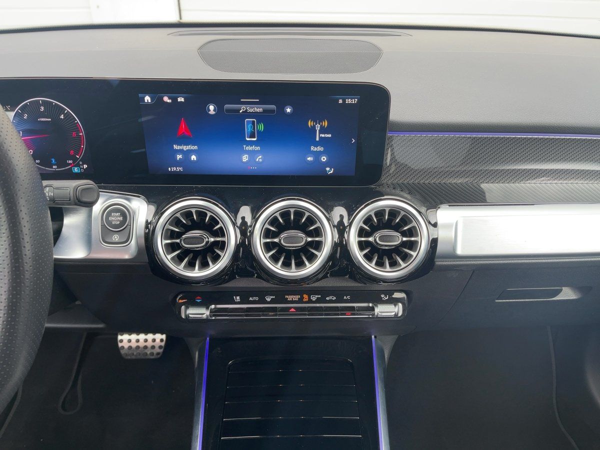 Fahrzeugabbildung Mercedes-Benz GLB 220 d 4M AMG/Night/Kamera/AHK/19''