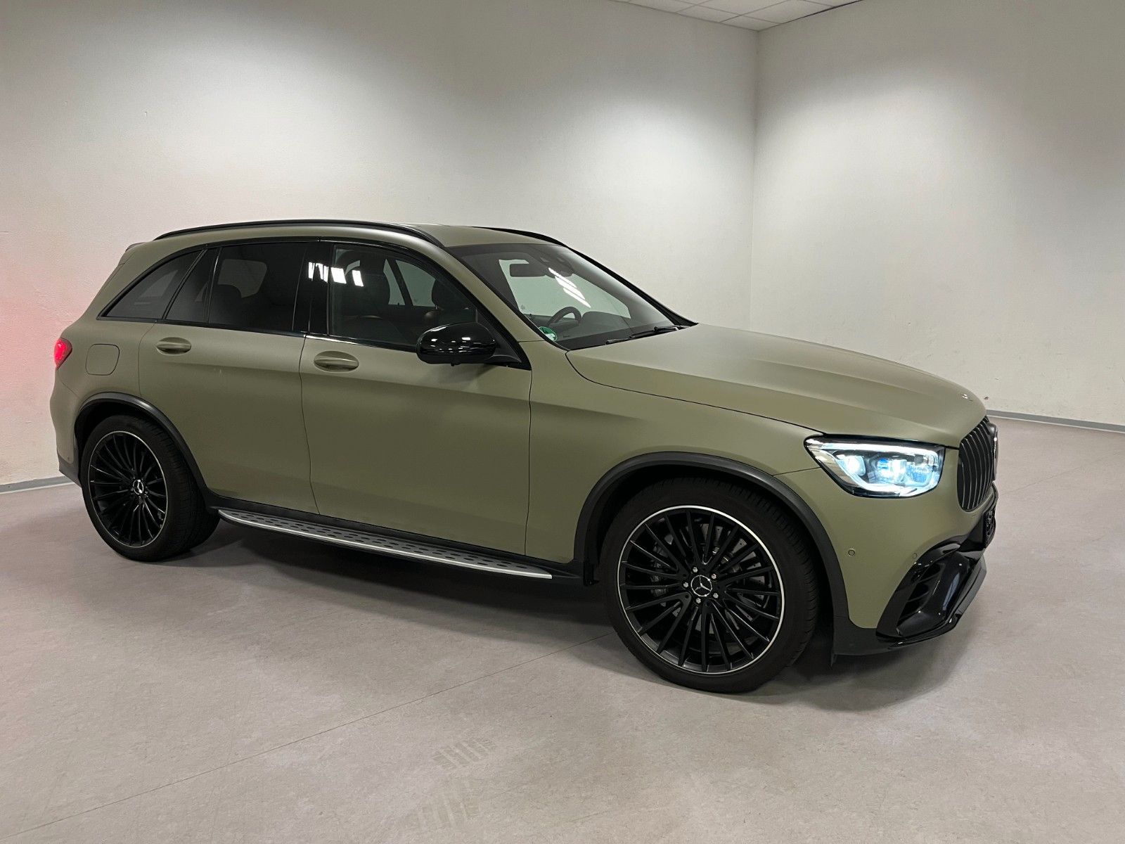 MERCEDES-BENZ GLC 63 AMG Mercedes-AMG GLC 63 4MATIC+ Autom...