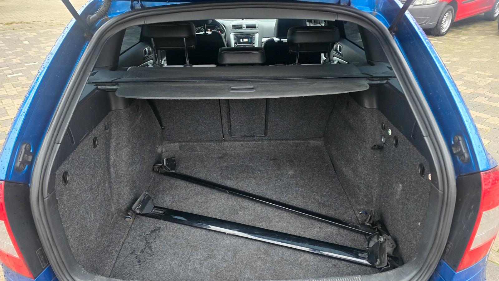 Skoda Octavia 2009 — photo 18